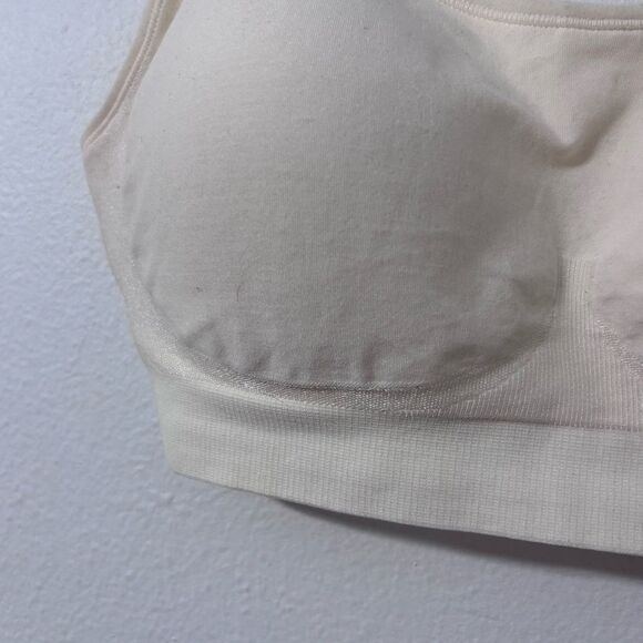 Truekind Daily Comfort Cream Wireless Shaper Bra Med T-shirt Supportive - Picture 4 of 9